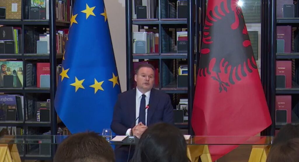 Reforma territoriale, Demo: Ndryshimet do të bazohen në të dhëna ekonomike dhe demografike